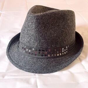Gray Fedora Hat with Sequence strap